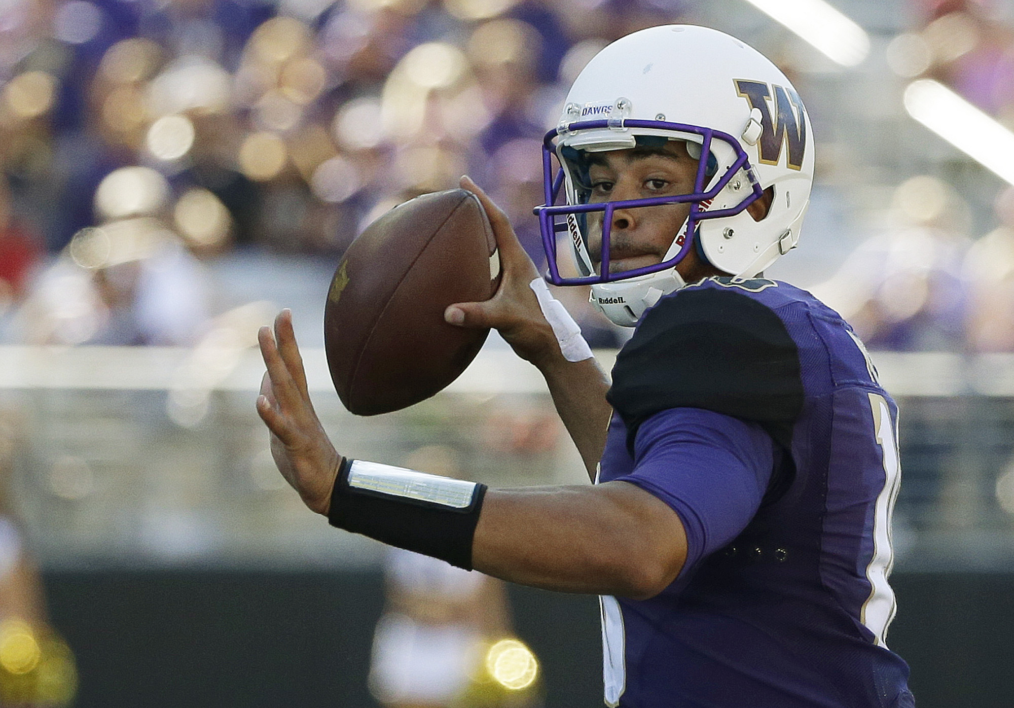 Washington QB Cyler Miles, His Hip Injury Leads Him to Retire From Football
